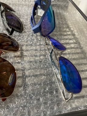 Men's Aviator Sunglasses with Blue Mirrored Lenses and Silver Frame